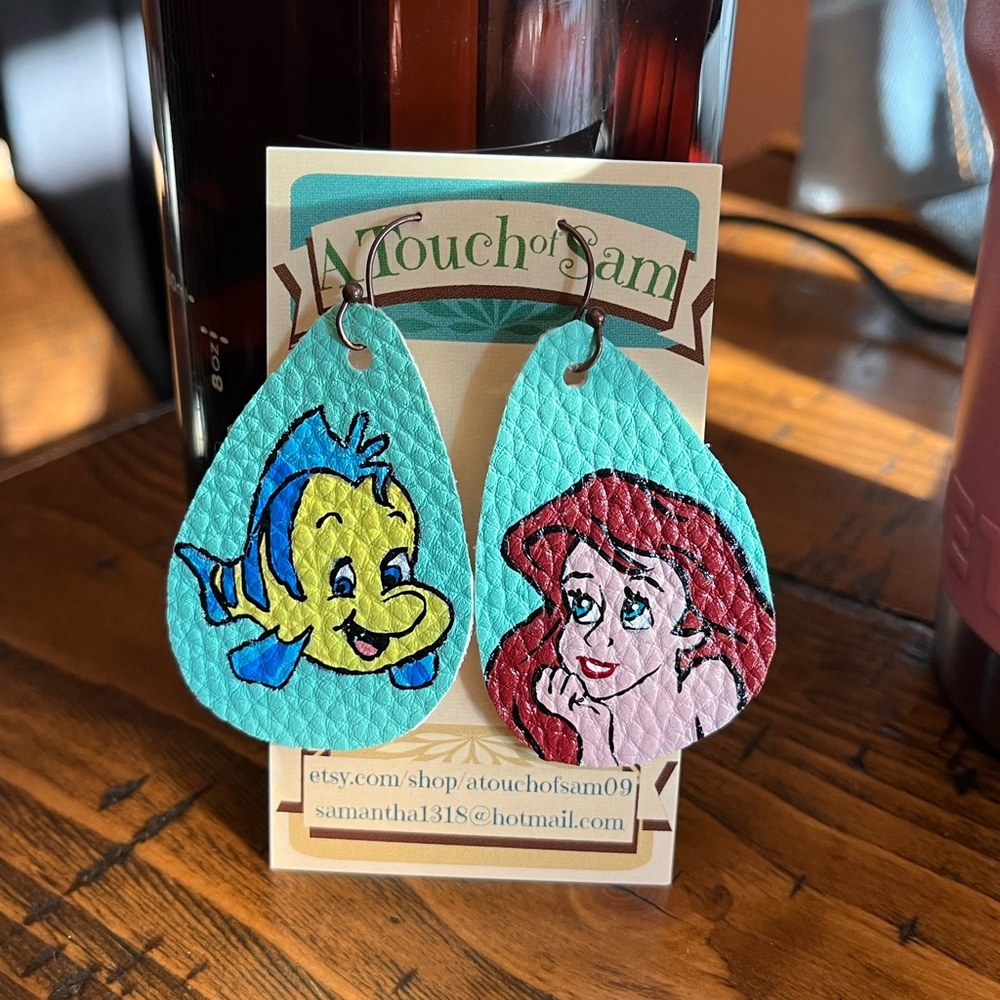 HAND PAINTED Unique Cartoon earrings!! - Picture 1 of 6